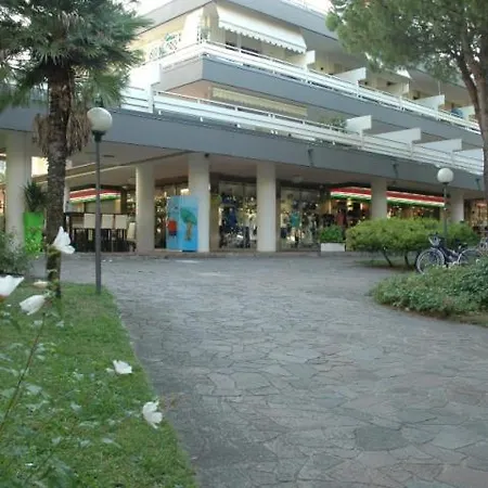 Cond Al Parco * Lignano Sabbiadoro